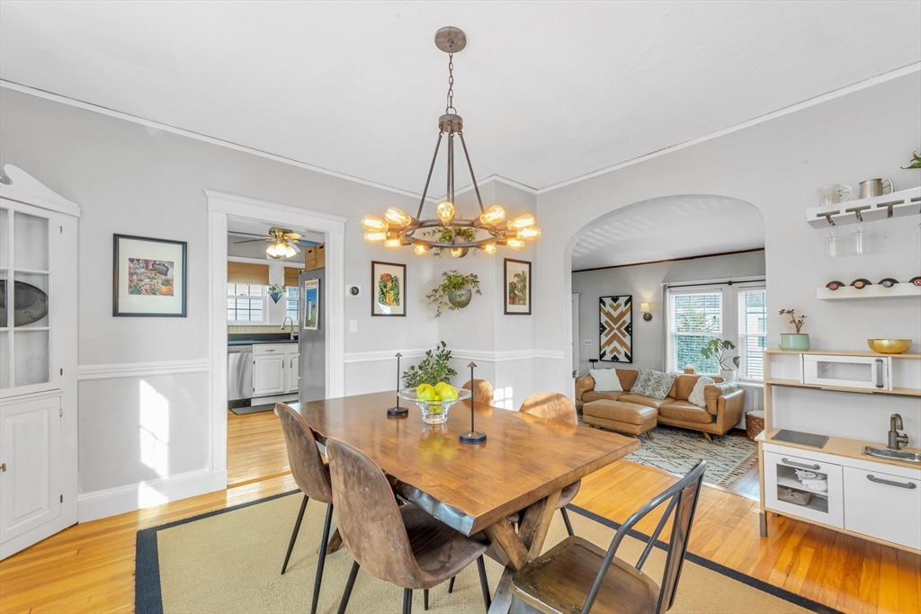24 Rhoda St