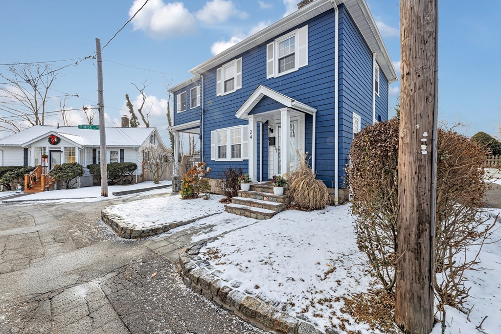 24 Rhoda St