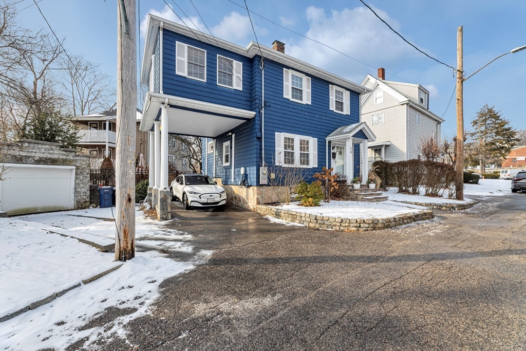 24 Rhoda St