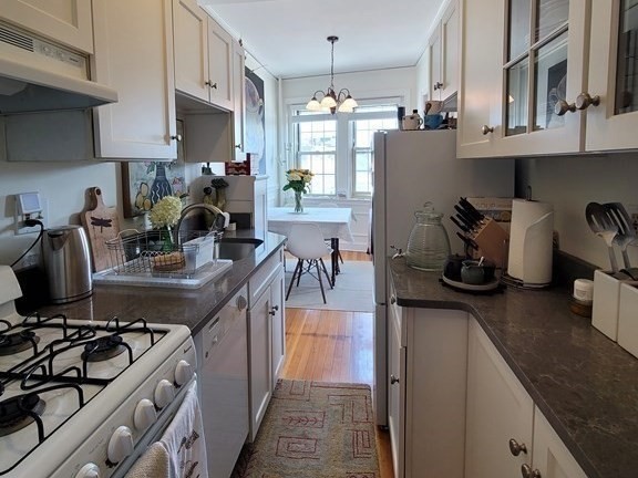 3 Arlington Street # 44