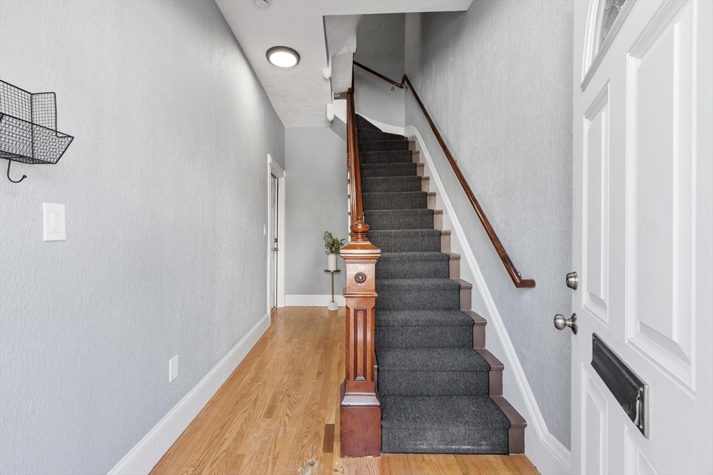 17 Buckingham Street # 2