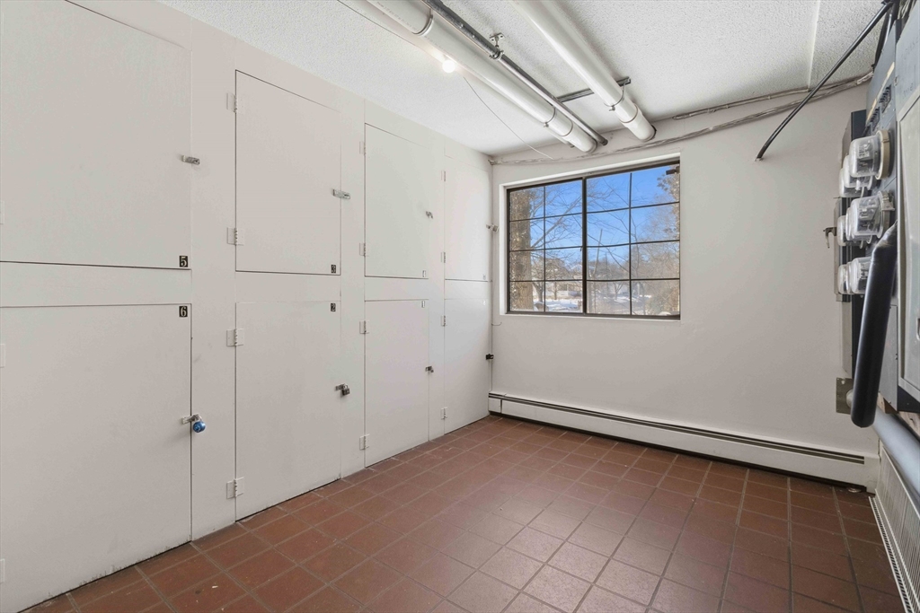 141 Essex # D6