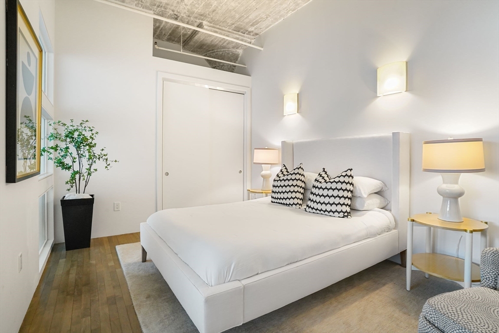 437 D St # 7F