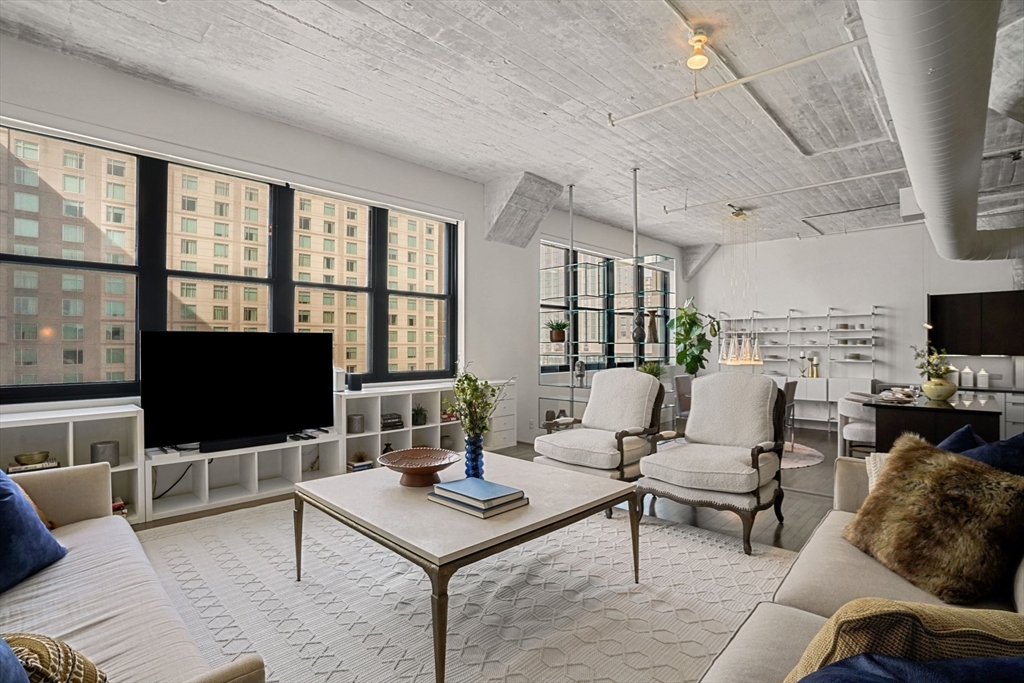 437 D St # 7F
