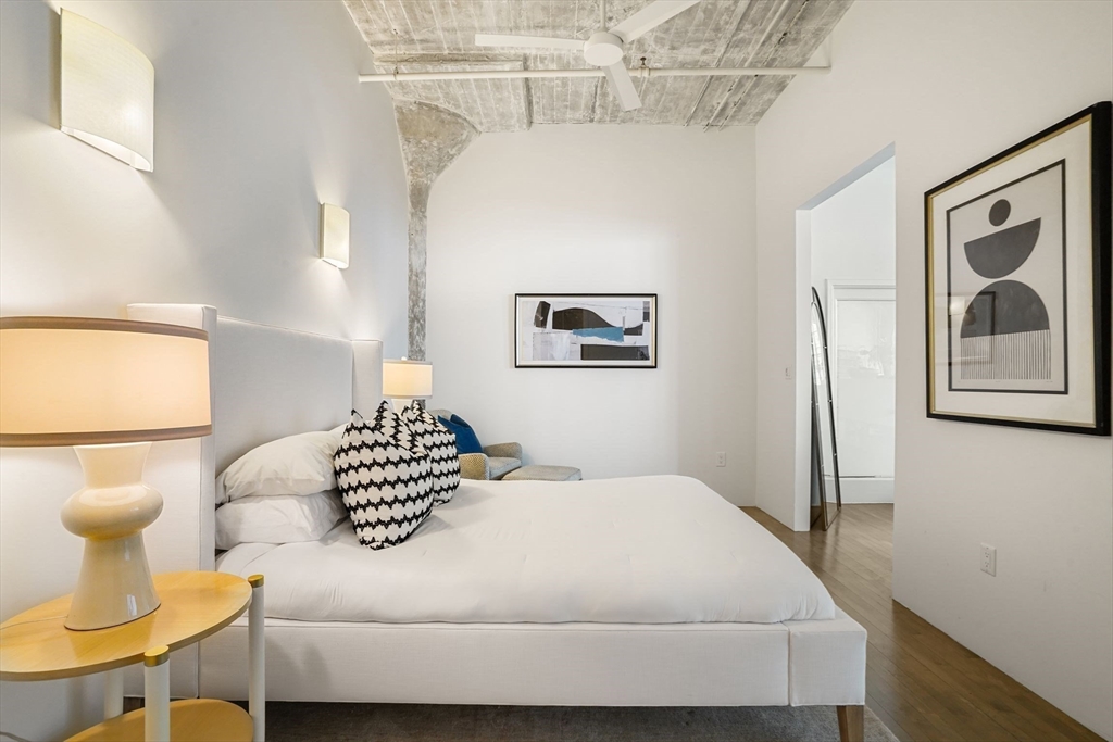 437 D St # 7F