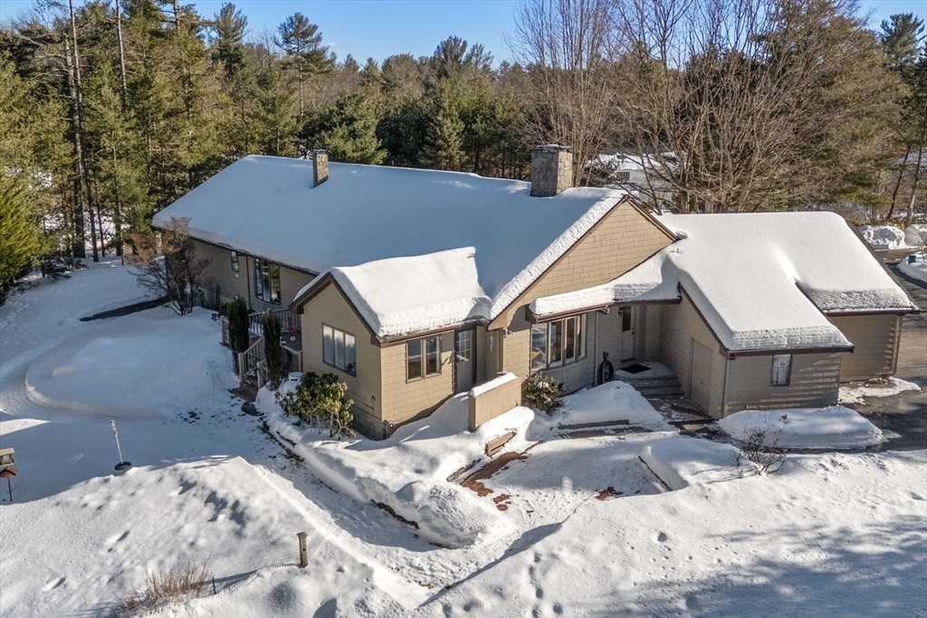11 Wyncrest Circle