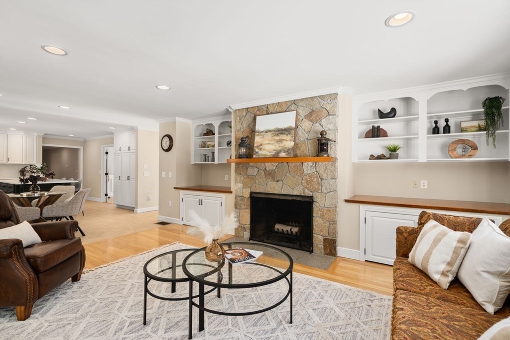 11 Wyncrest Circle