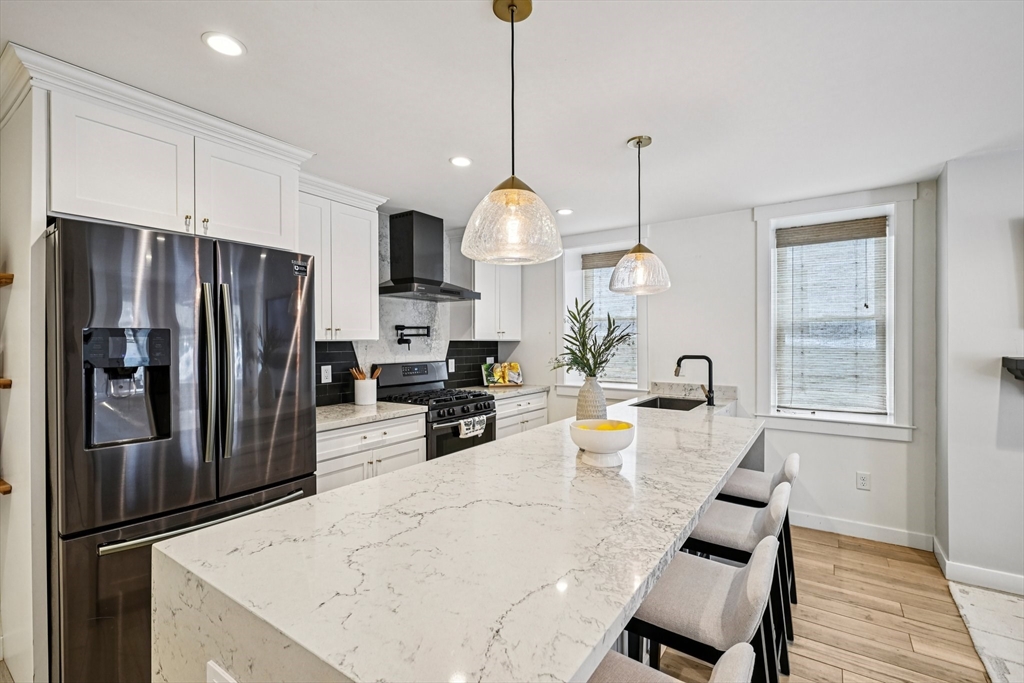 10 Wakefield Ave Unit: B