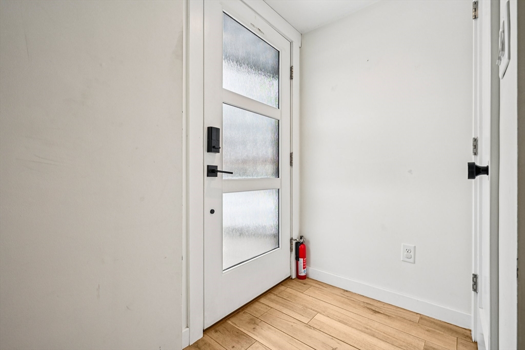 10 Wakefield Ave Unit: B