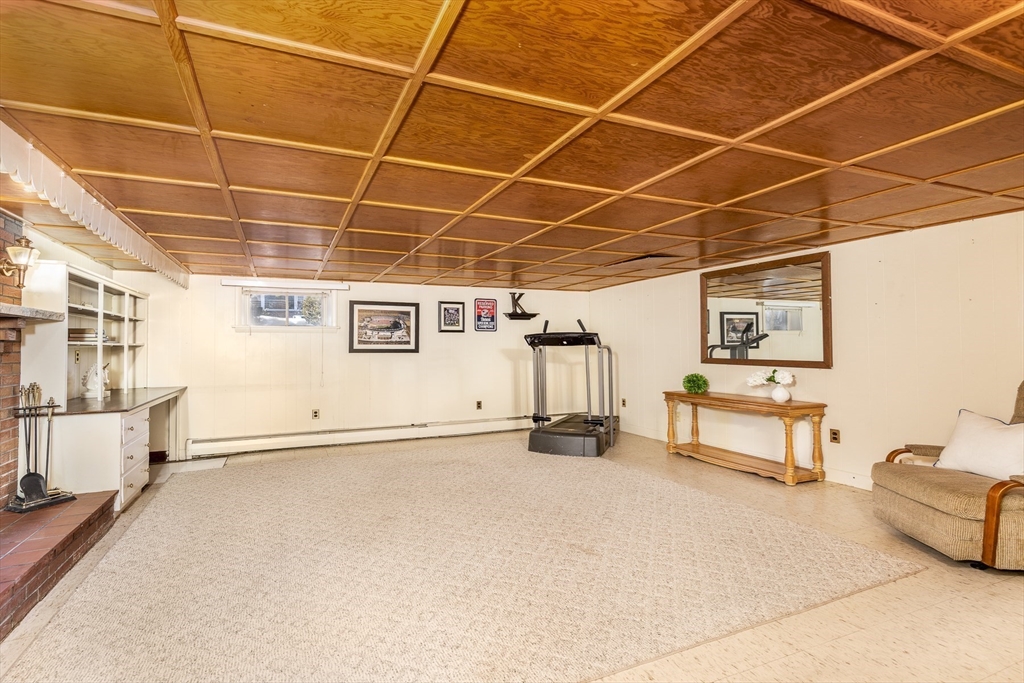 15 Francis Rd