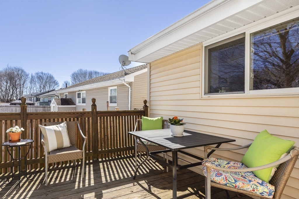 15 Francis Rd