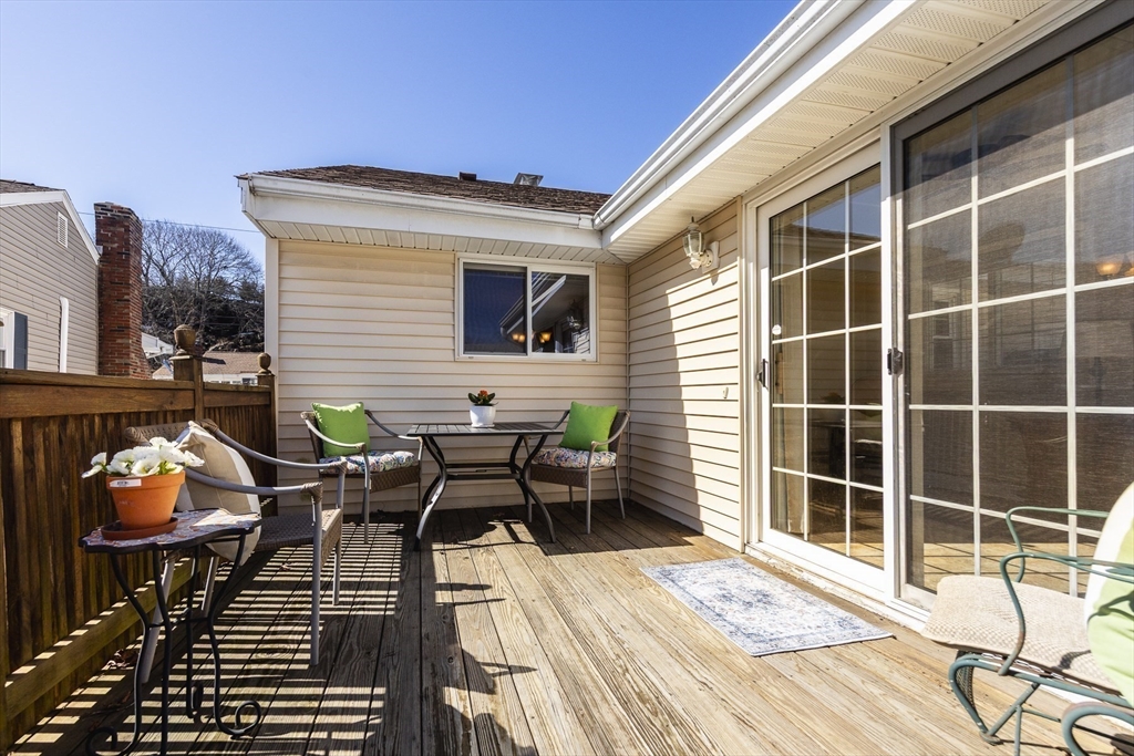 15 Francis Rd