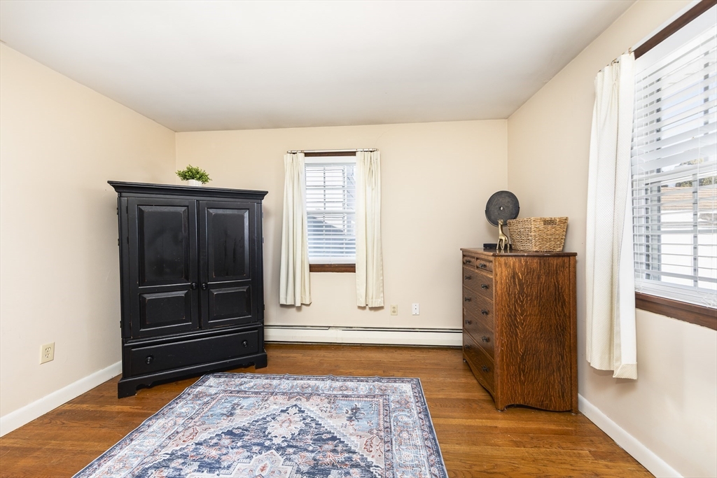 15 Francis Rd