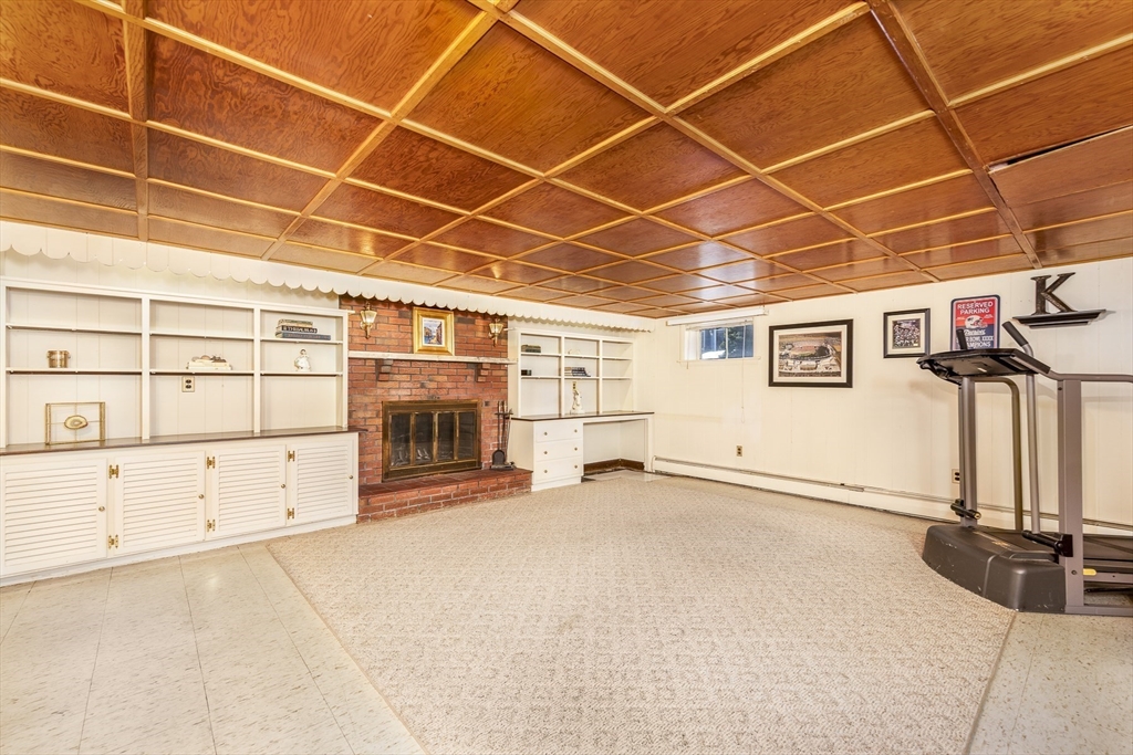 15 Francis Rd