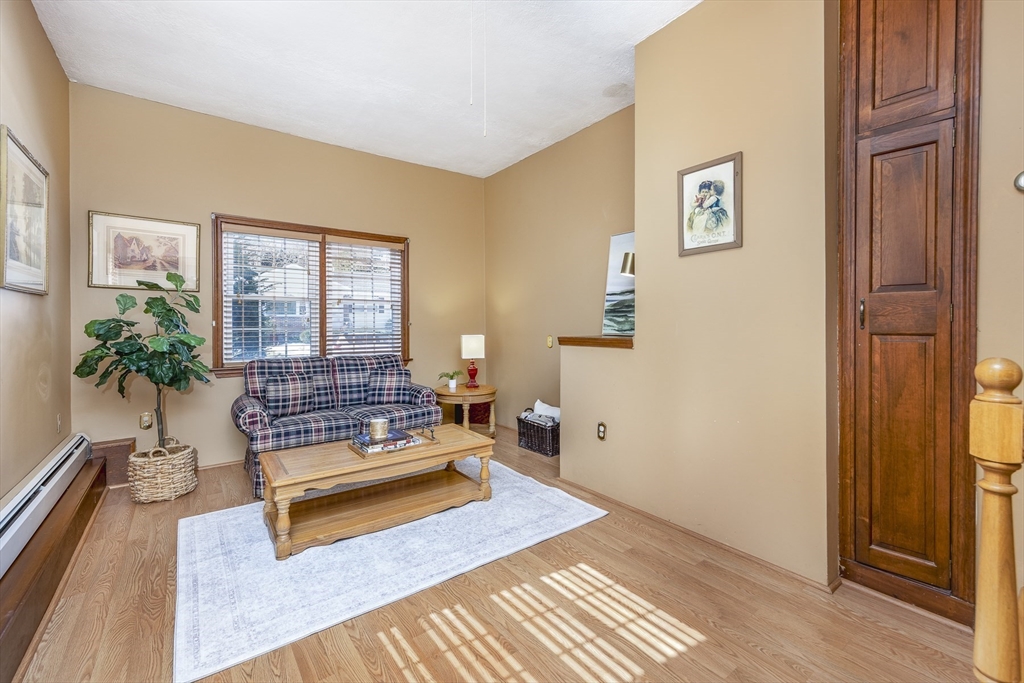 15 Francis Rd