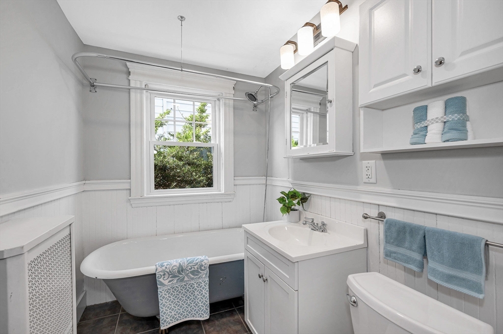 12 Metcalf St # 12