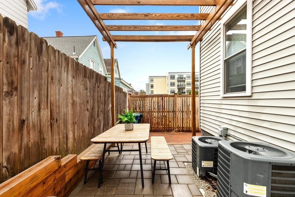 44 Henderson Street # 44