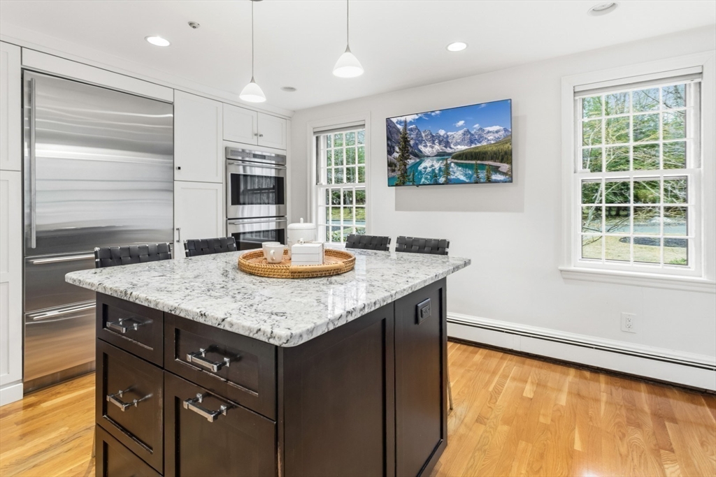 25 Apple Hill Lane