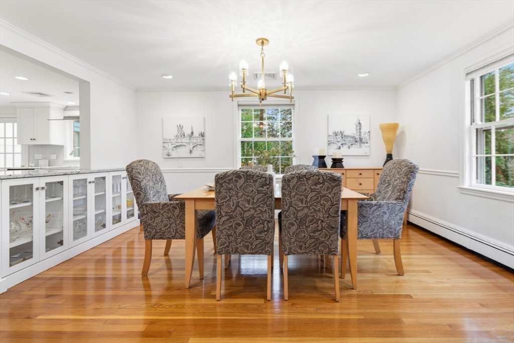 25 Apple Hill Lane