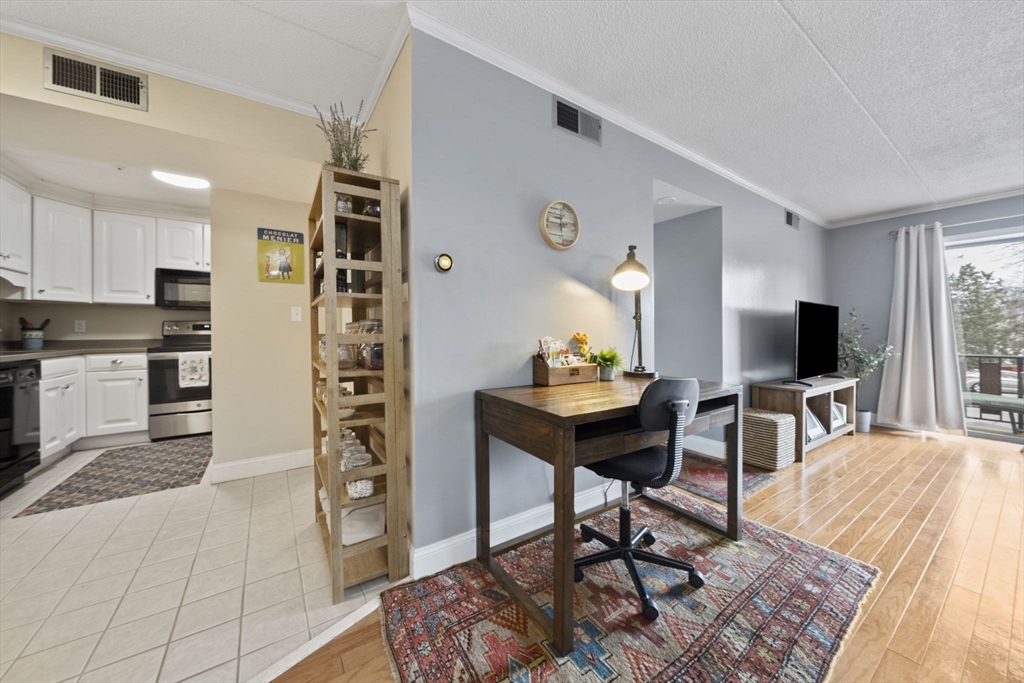 62 South Street # 7