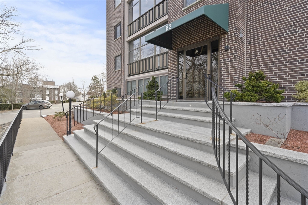 62 South Street # 7