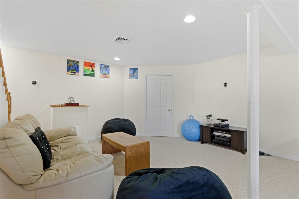 16 Windsor Rd