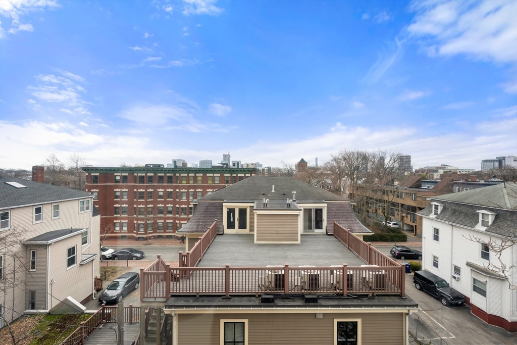 280 Harvard St # 4D
