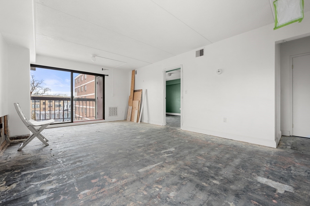 280 Harvard St # 4D