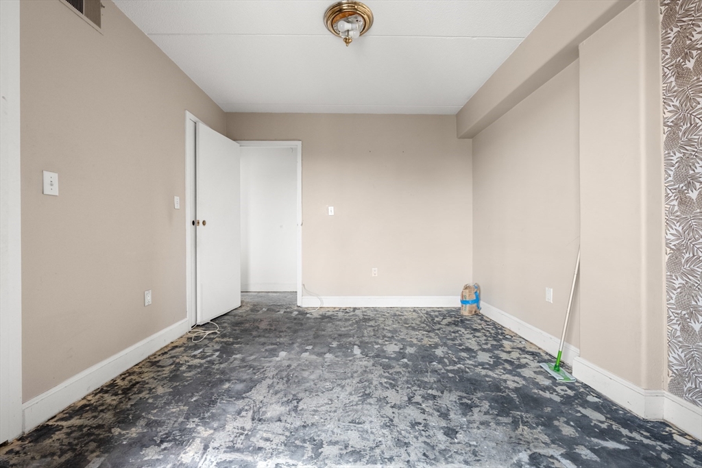 280 Harvard St # 4D