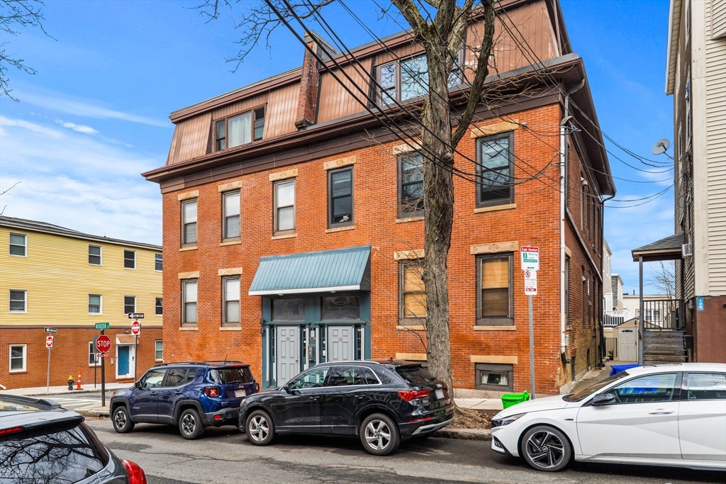 126 Webster St # A