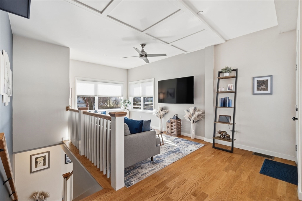 21 Summit Avenue # 1