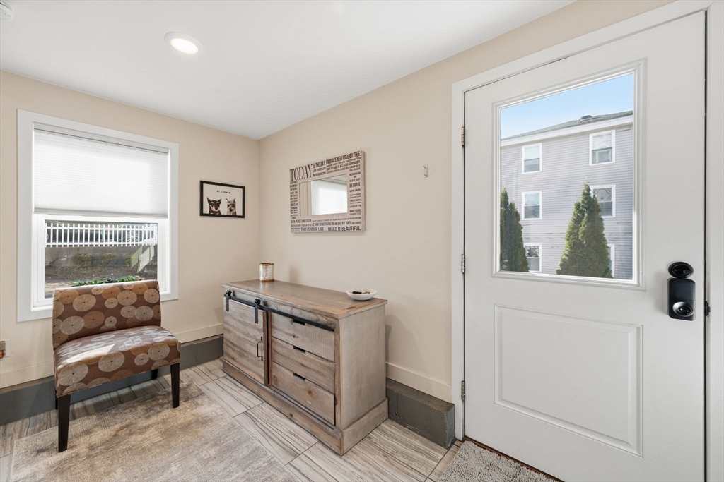 21 Summit Avenue # 1