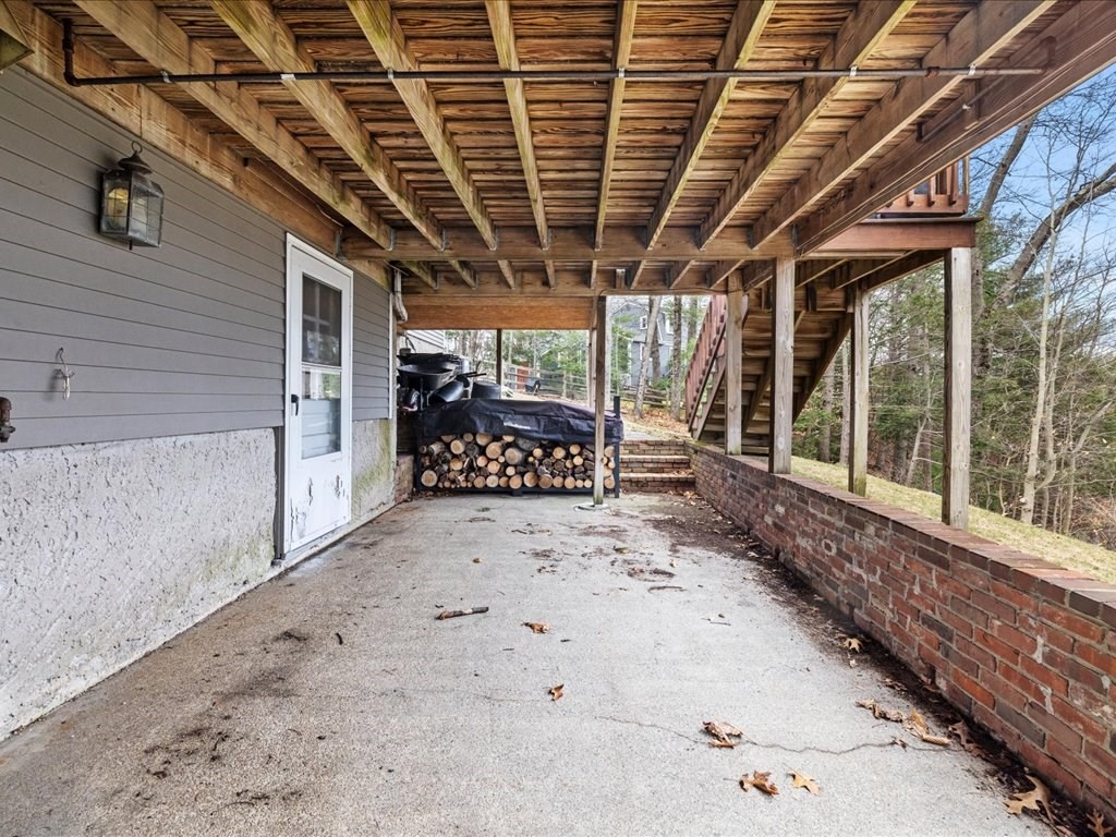 102 Spring Lane