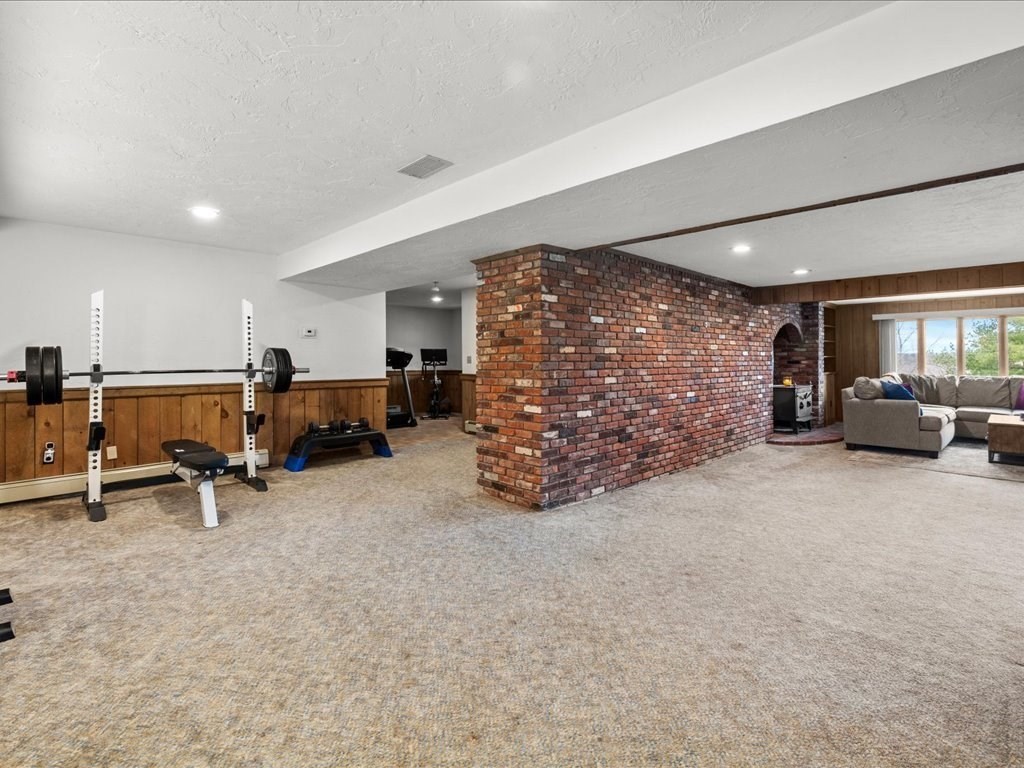 102 Spring Lane