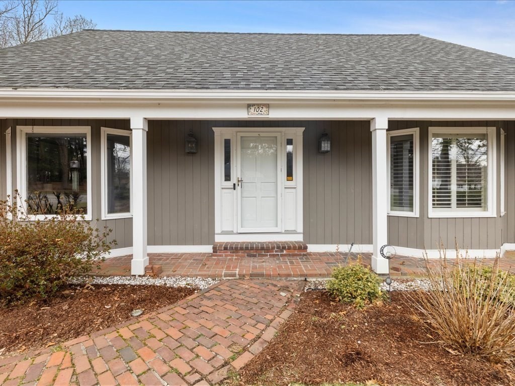 102 Spring Lane