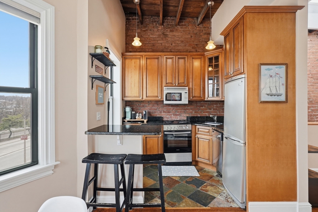 189 Cambridge St. # 3