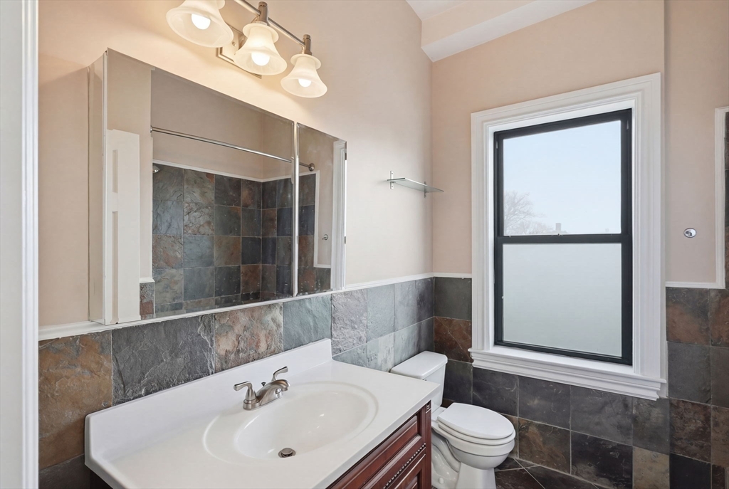 189 Cambridge St. # 3