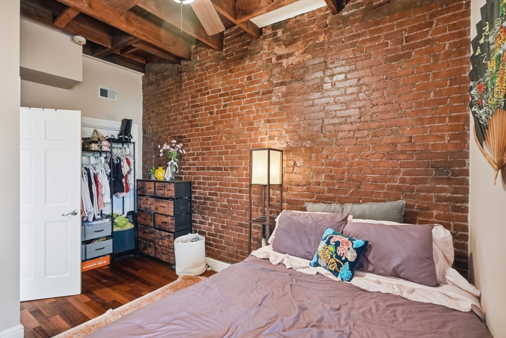 189 Cambridge St. # 3