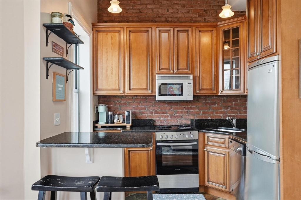 189 Cambridge St. # 3