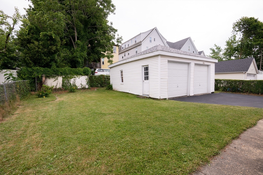 45-47 Durso Ave