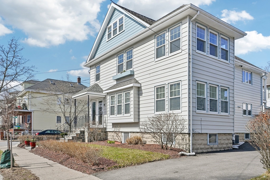 52-54 River St # 2