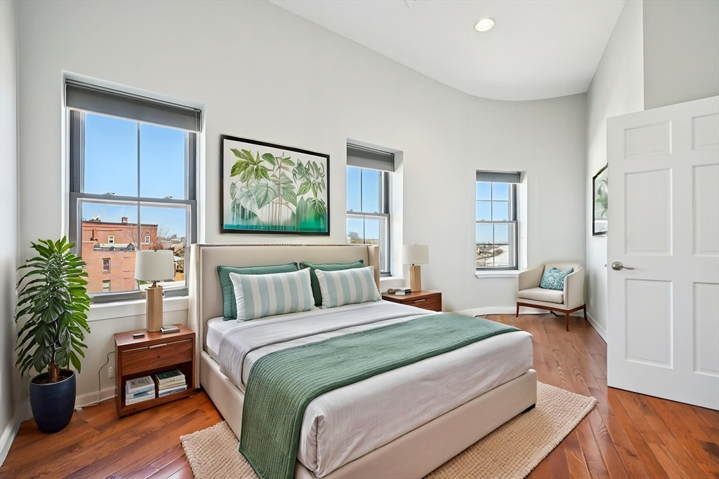 1 Pembroke St # 1D