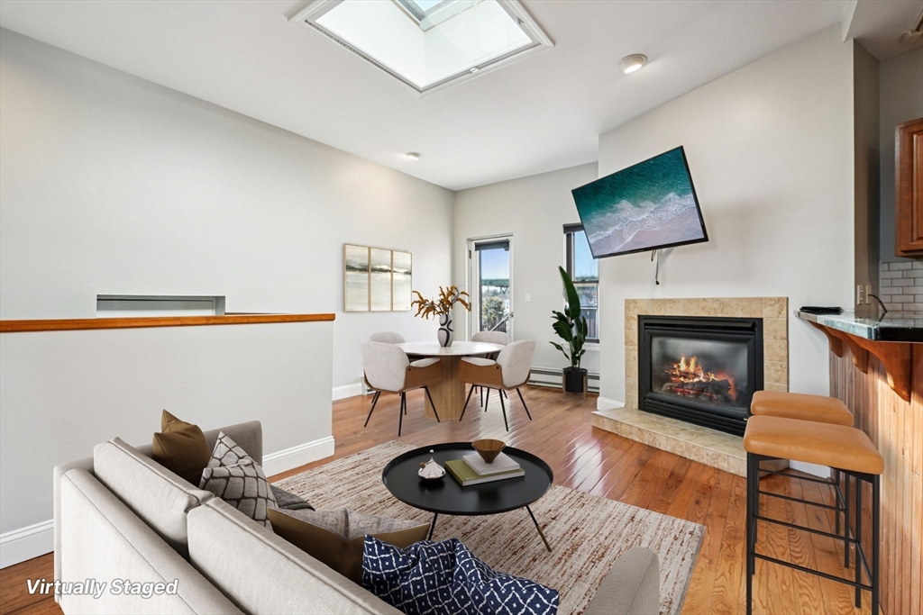 1 Pembroke St # 1D