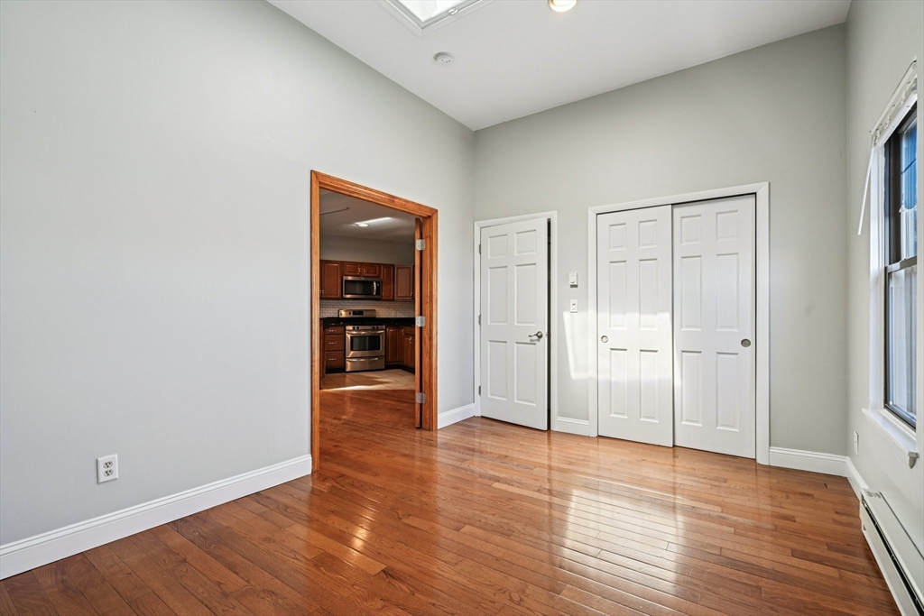 1 Pembroke St # 1D