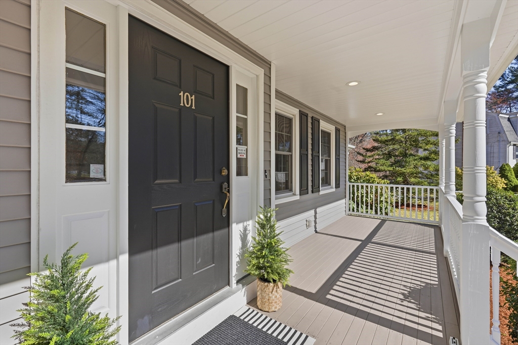 101 Barry Dr