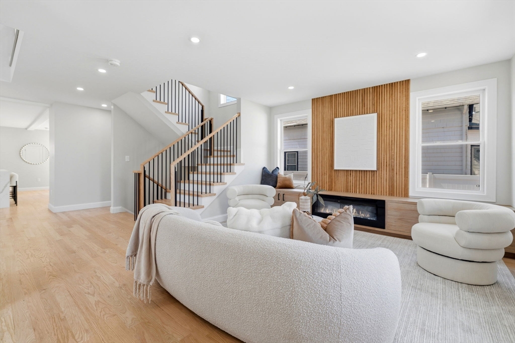 55 Myrtle St