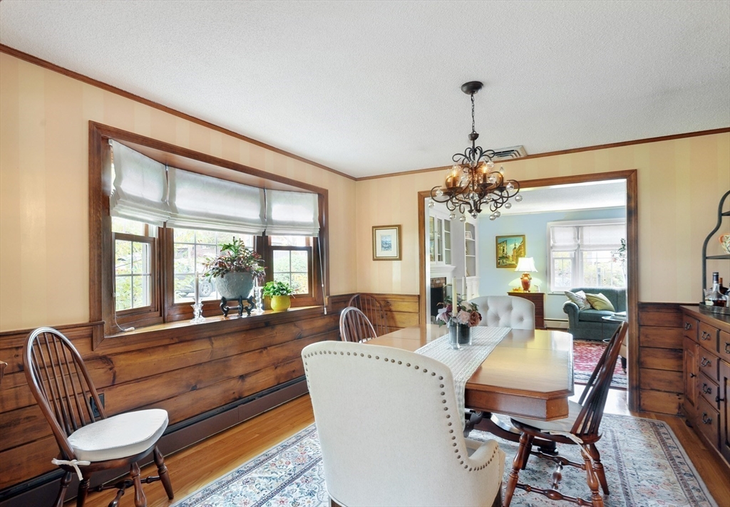 12 Oak Ridge Cir