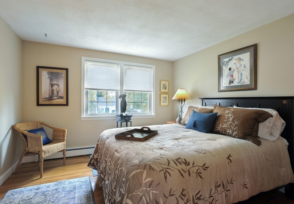 12 Oak Ridge Cir