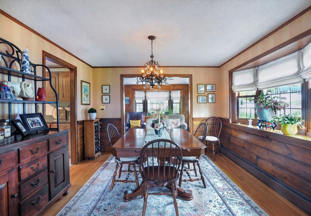 12 Oak Ridge Cir