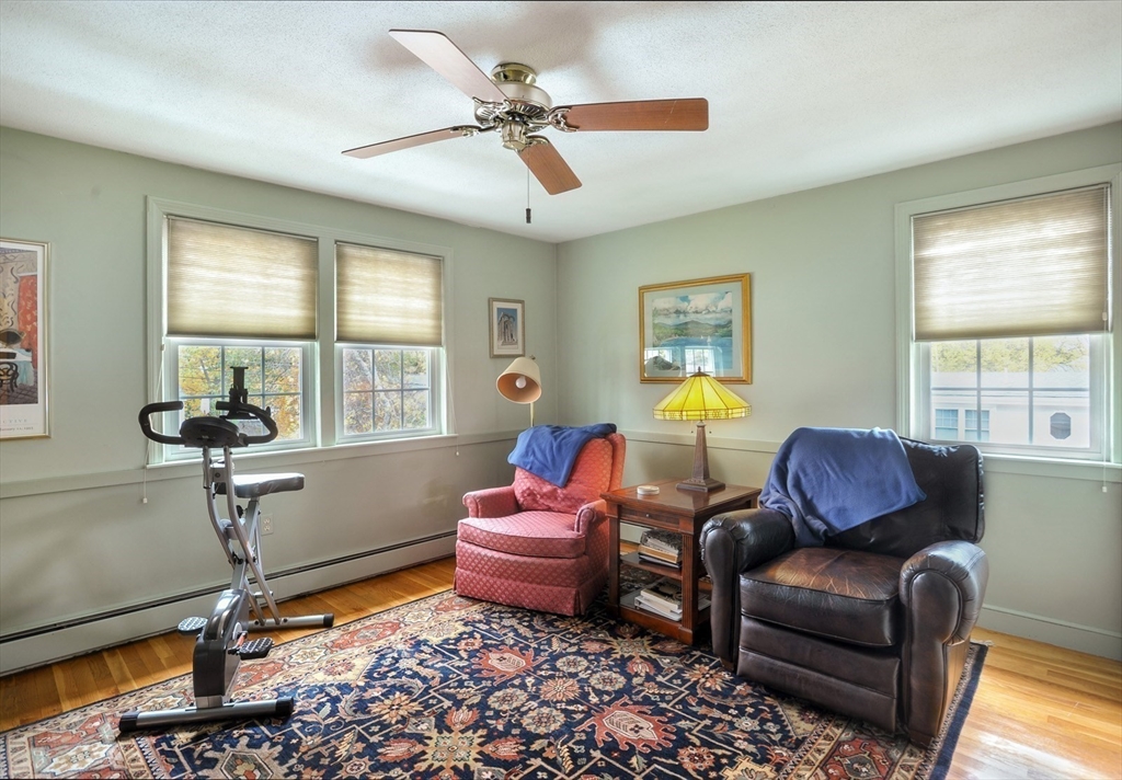 12 Oak Ridge Cir